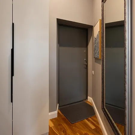 Stylish Gateway I Queen Bed & Relaxing Riga